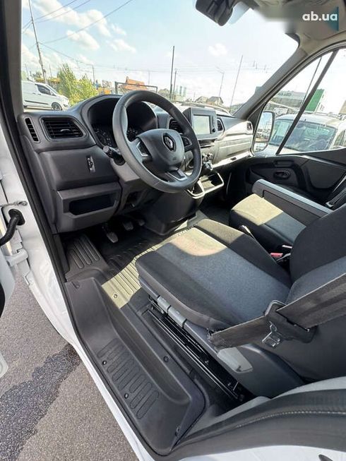 Renault Master 2021 - фото 12