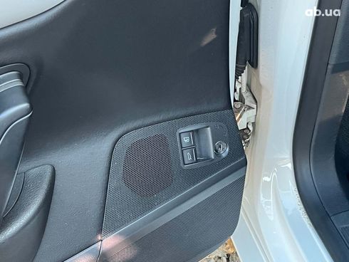 Volkswagen Passat CC 2009 белый - фото 29