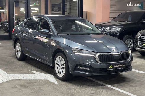 Skoda Octavia 2021 - фото 9