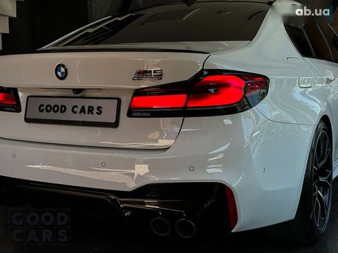 BMW M5 2019 - фото 14