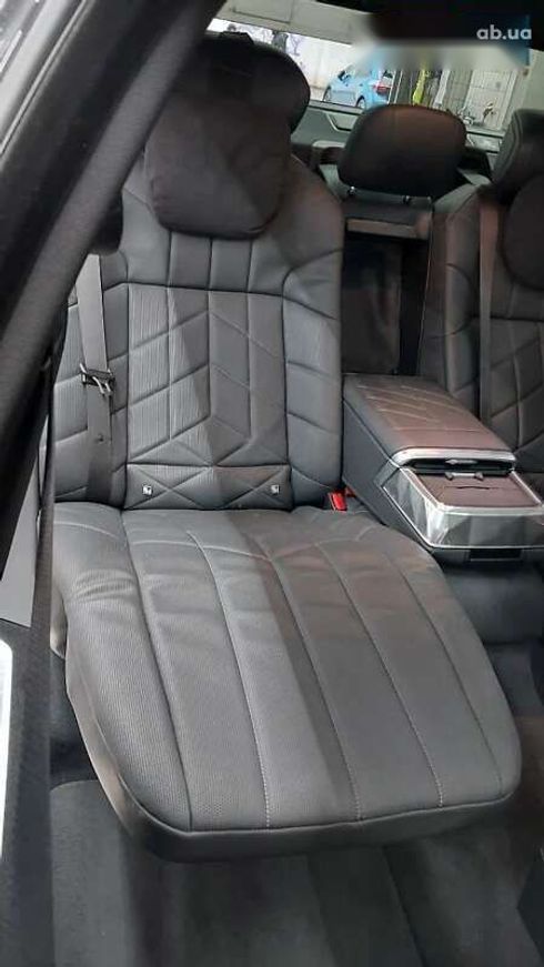 BMW 7 серия 2023 - фото 7