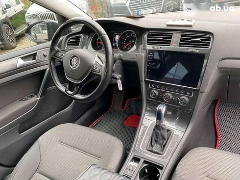 Volkswagen e-Golf 2017 - фото 10