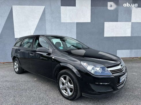 Opel Astra 2009 - фото 3