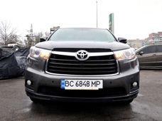 Продаж вживаних Toyota Highlander 2015 року у Львові - купити на Автобазарі