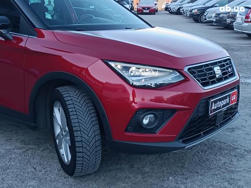 SEAT Arona 2018 красный - фото 14