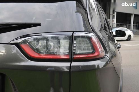 Jeep Cherokee 2019 - фото 23