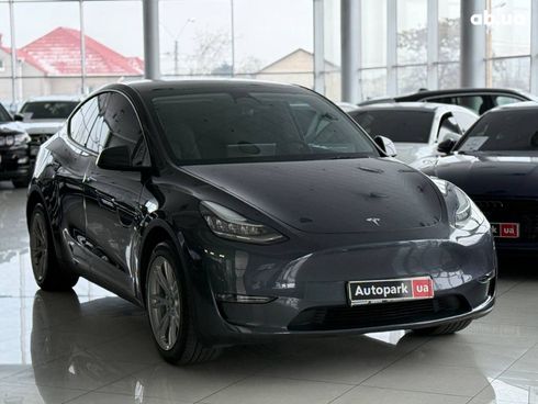 Tesla Model Y 2023 серый - фото 4