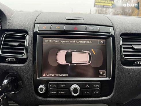 Volkswagen Touareg 2015 - фото 20