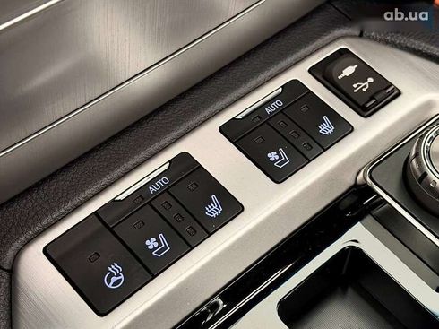 Toyota Land Cruiser 2019 - фото 27