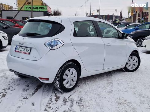 Renault Zoe 2017 - фото 4