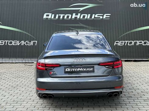 Audi S4 2017 - фото 22