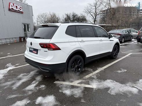 Volkswagen Tiguan 2022 - фото 2