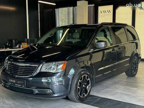 Chrysler town&country 2012 - фото 7