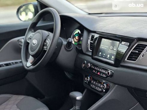 Kia Niro 2019 - фото 13