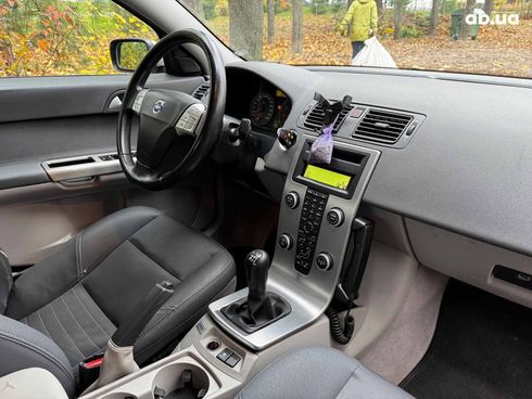 Volvo S40 2005 серый - фото 28