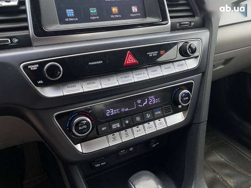 Hyundai Sonata 2018 - фото 17