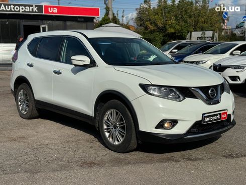 Nissan Rogue 2015 белый - фото 7