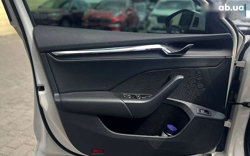 Skoda Octavia 2020 - фото 8
