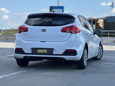 Kia Cee'd 2013 - фото 17