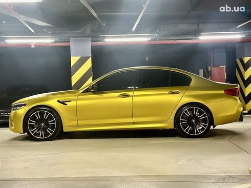 BMW M5 2018 - фото 5