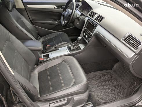 Volkswagen Passat 2012 черный - фото 6