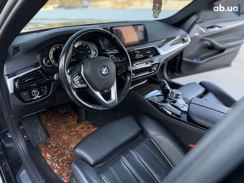 BMW 5 серия 2018 - фото 22