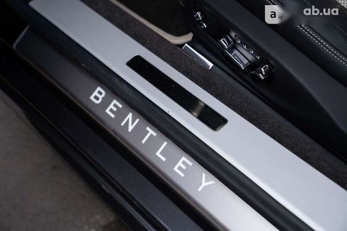 Bentley Continental GT 2018 - фото 20