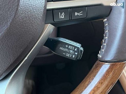 Lexus ES 2016 - фото 13