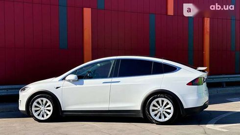 Tesla Model X 2017 - фото 19