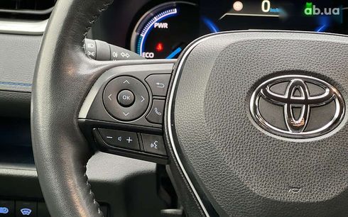 Toyota RAV4 2021 - фото 12