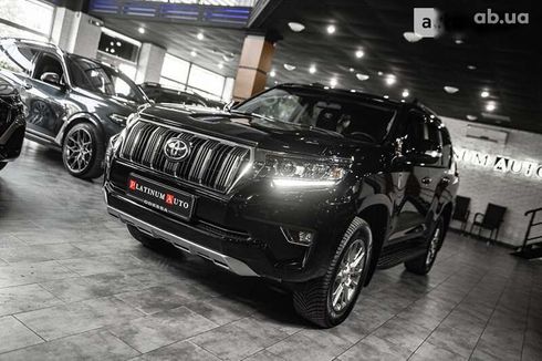 Toyota Land Cruiser Prado 2023 - фото 3