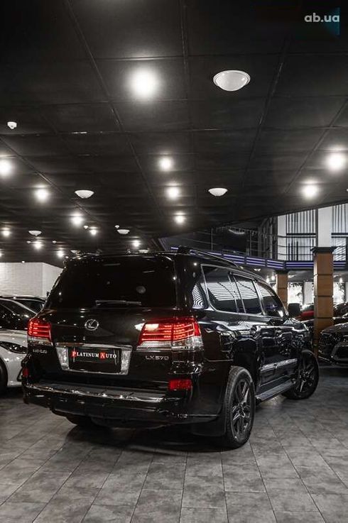 Lexus LX 2015 - фото 11