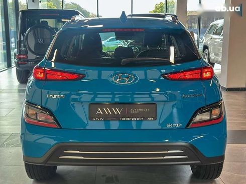Hyundai Kona Electric 2022 - фото 15