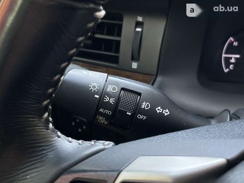 Lexus ES 2015 - фото 25