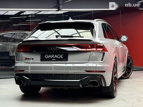 Audi RS Q8 2023 - фото 18
