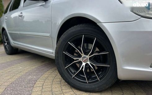 Skoda Octavia 2011 - фото 10