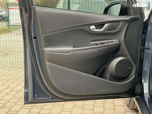 Hyundai Kona Electric 2021 - фото 27