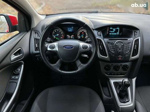 Ford Focus 2014 - фото 19