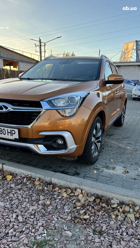 Chery Tiggo 4 2018 оранжевый - фото 3