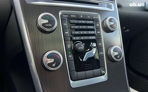 Volvo XC60 2015 - фото 15
