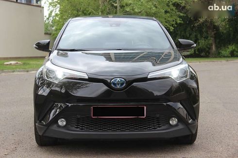 Toyota C-HR 2019 - фото 6