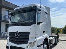 Продаж вантажівок в Україні - купити на Автобазарі