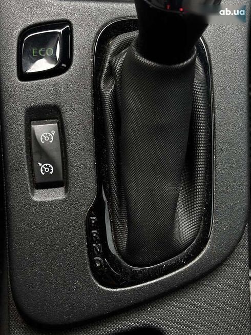 Renault Zoe 2017 - фото 11