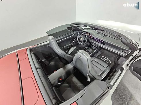 Porsche 911 2020 - фото 16