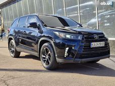 Купить Toyota бу в Украине - купить на Автобазаре