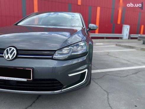 Volkswagen e-Golf 2019 - фото 9