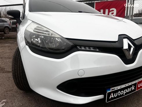 Renault Clio 2014 белый - фото 9