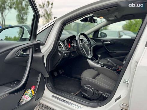 Opel Astra 2014 - фото 5
