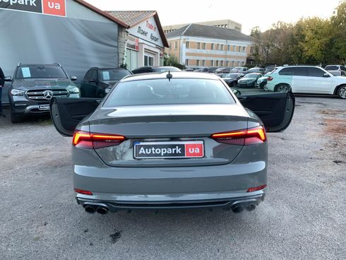 Audi S5 2017 серый - фото 16