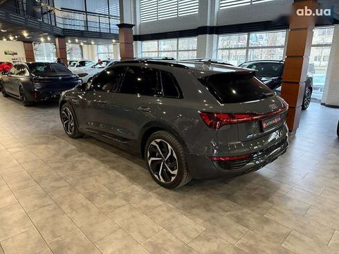 Audi Q8 e-tron 2023 - фото 6